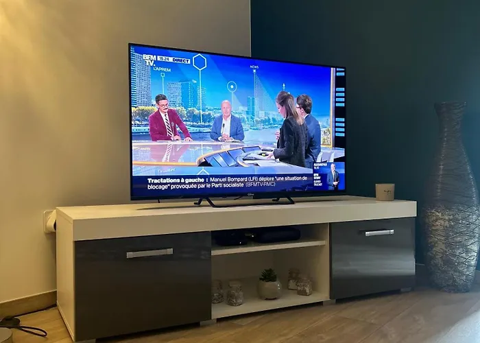 Maison De Neuve Et Moderne Lejlighed